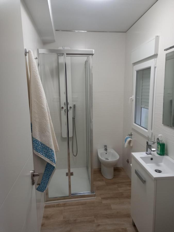 Apartamento a 350 metros de la playa Pobra Do Caraminal Exterior foto