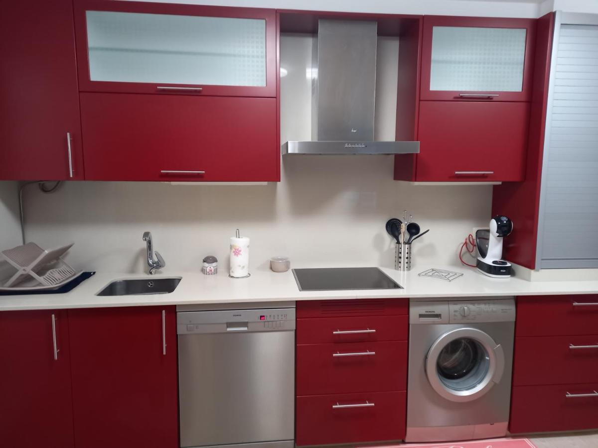 Apartamento a 350 metros de la playa Pobra Do Caraminal Exterior foto