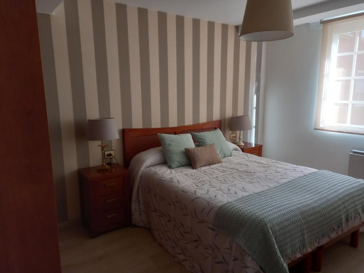 Apartamento a 350 metros de la playa Pobra Do Caraminal Exterior foto